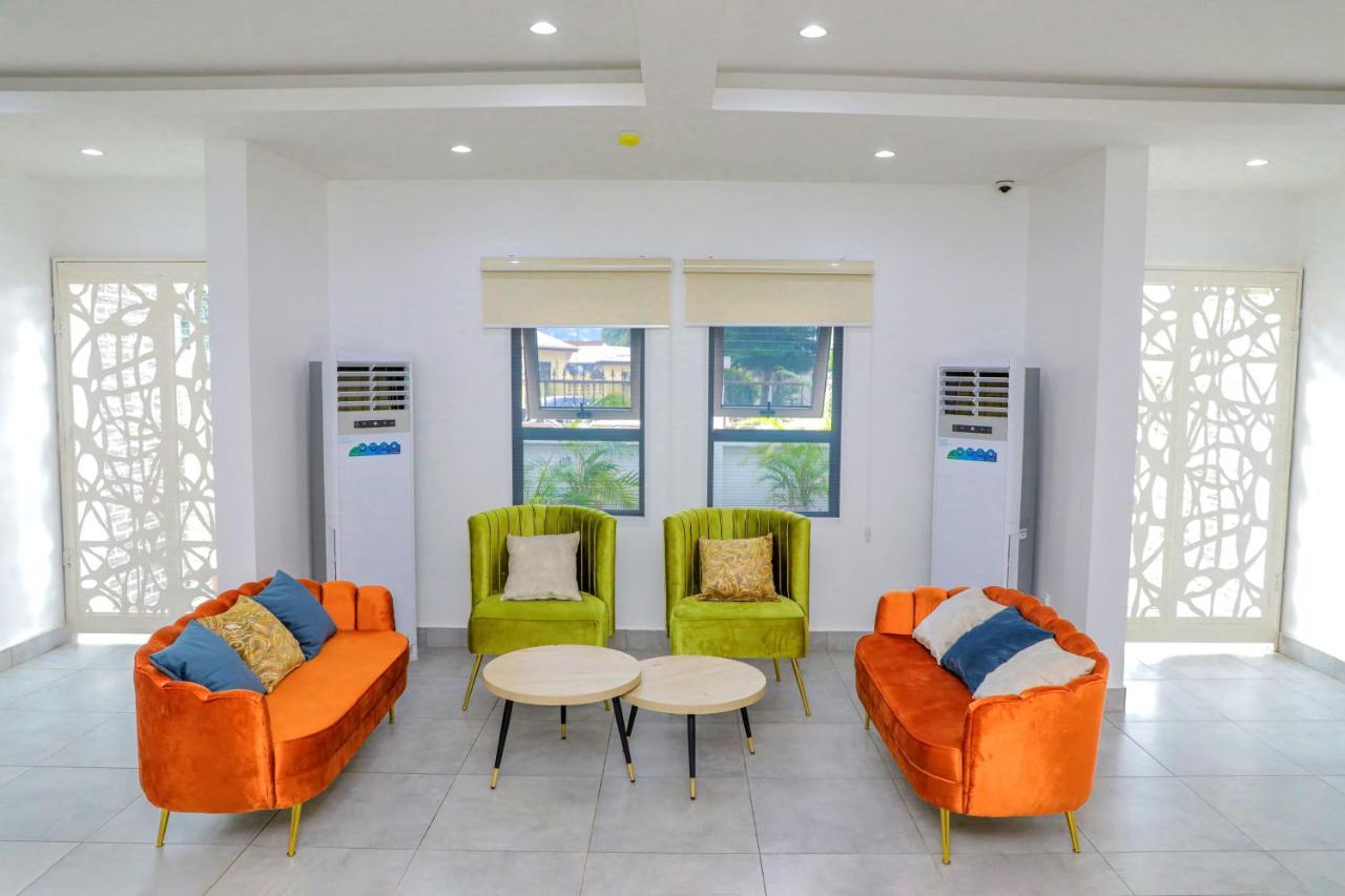 Quest Boutique Hotel Gwarinpa 外观 照片