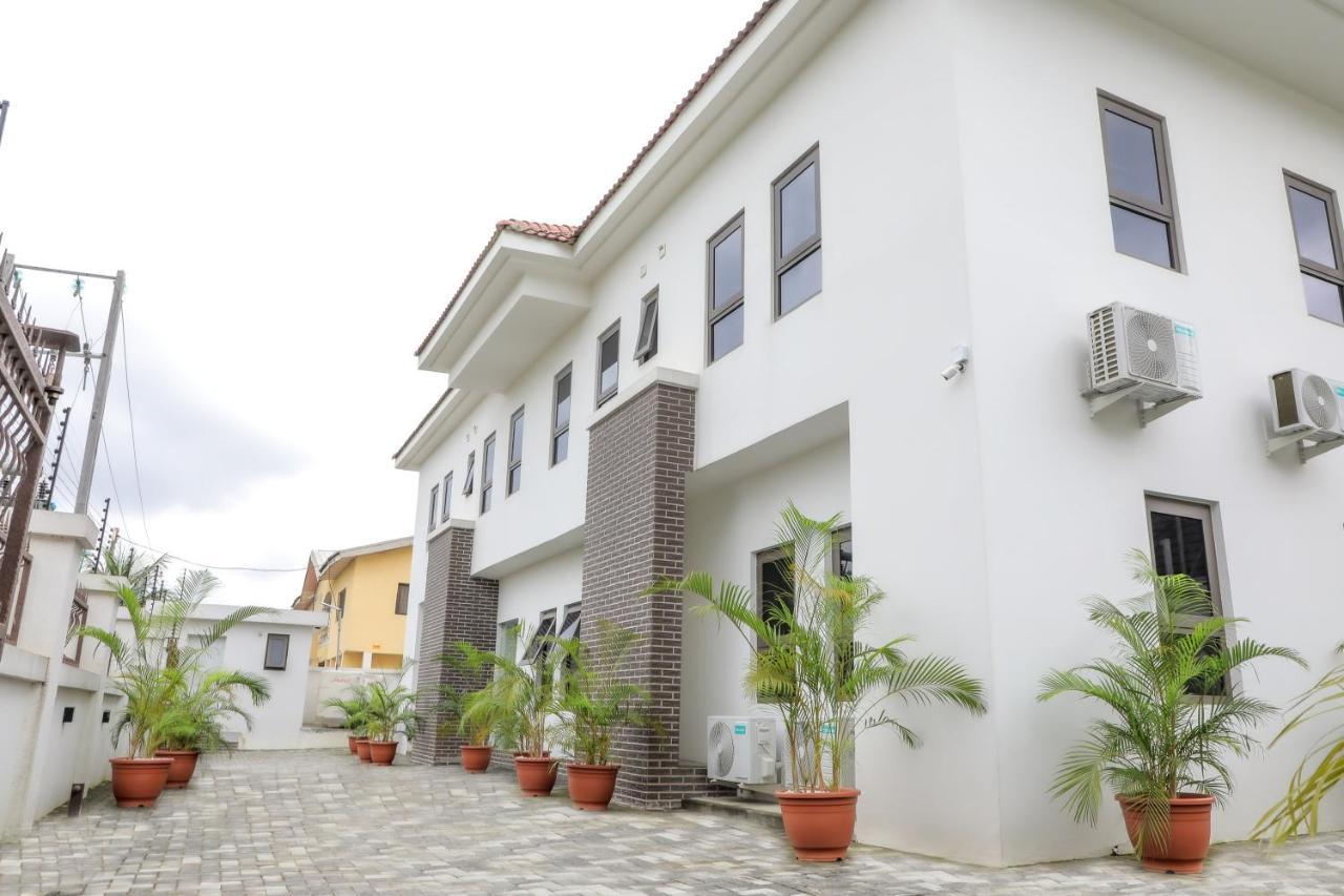 Quest Boutique Hotel Gwarinpa 外观 照片