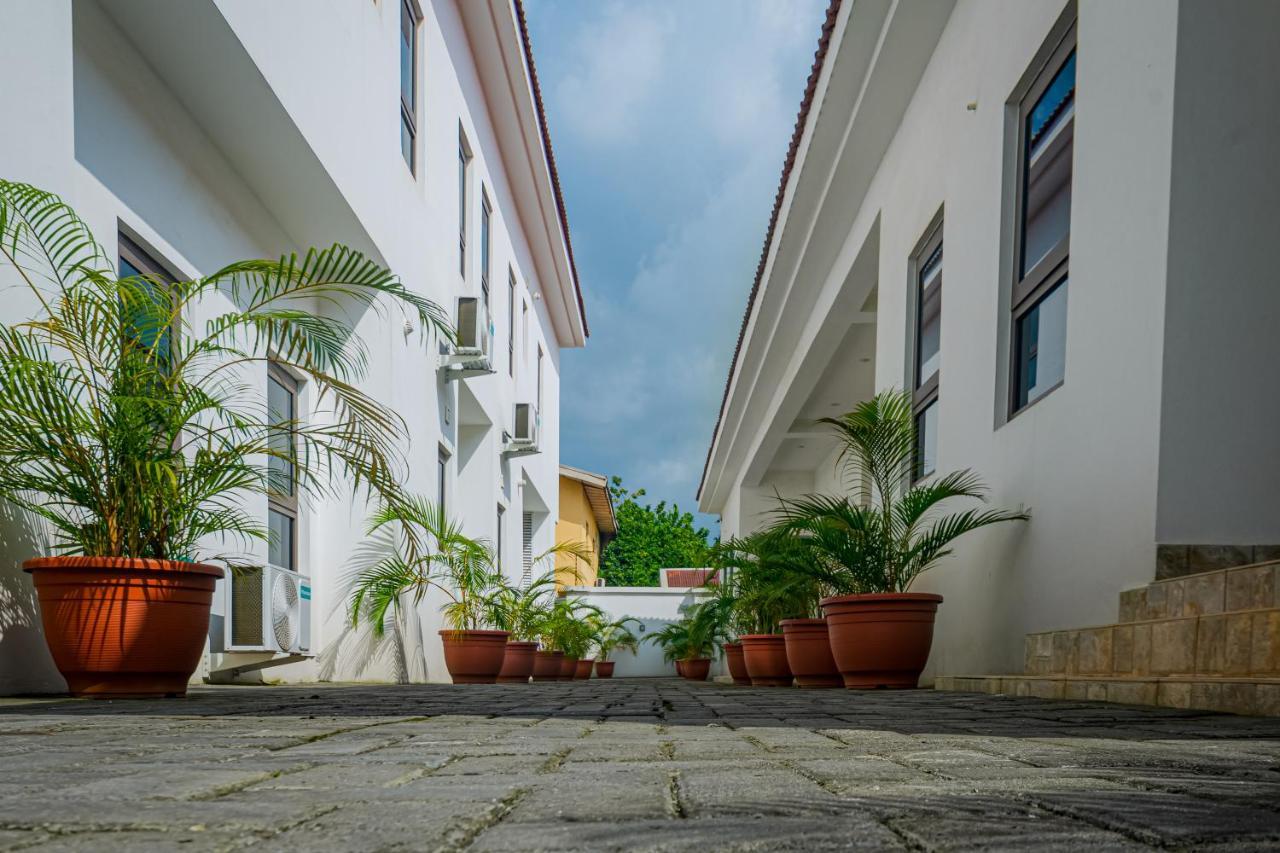 Quest Boutique Hotel Gwarinpa 外观 照片
