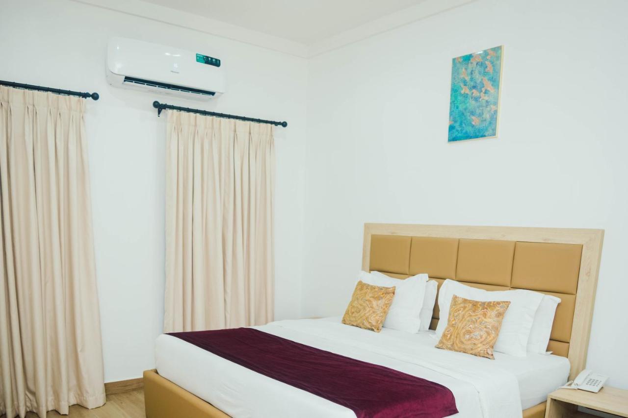 Quest Boutique Hotel Gwarinpa 外观 照片