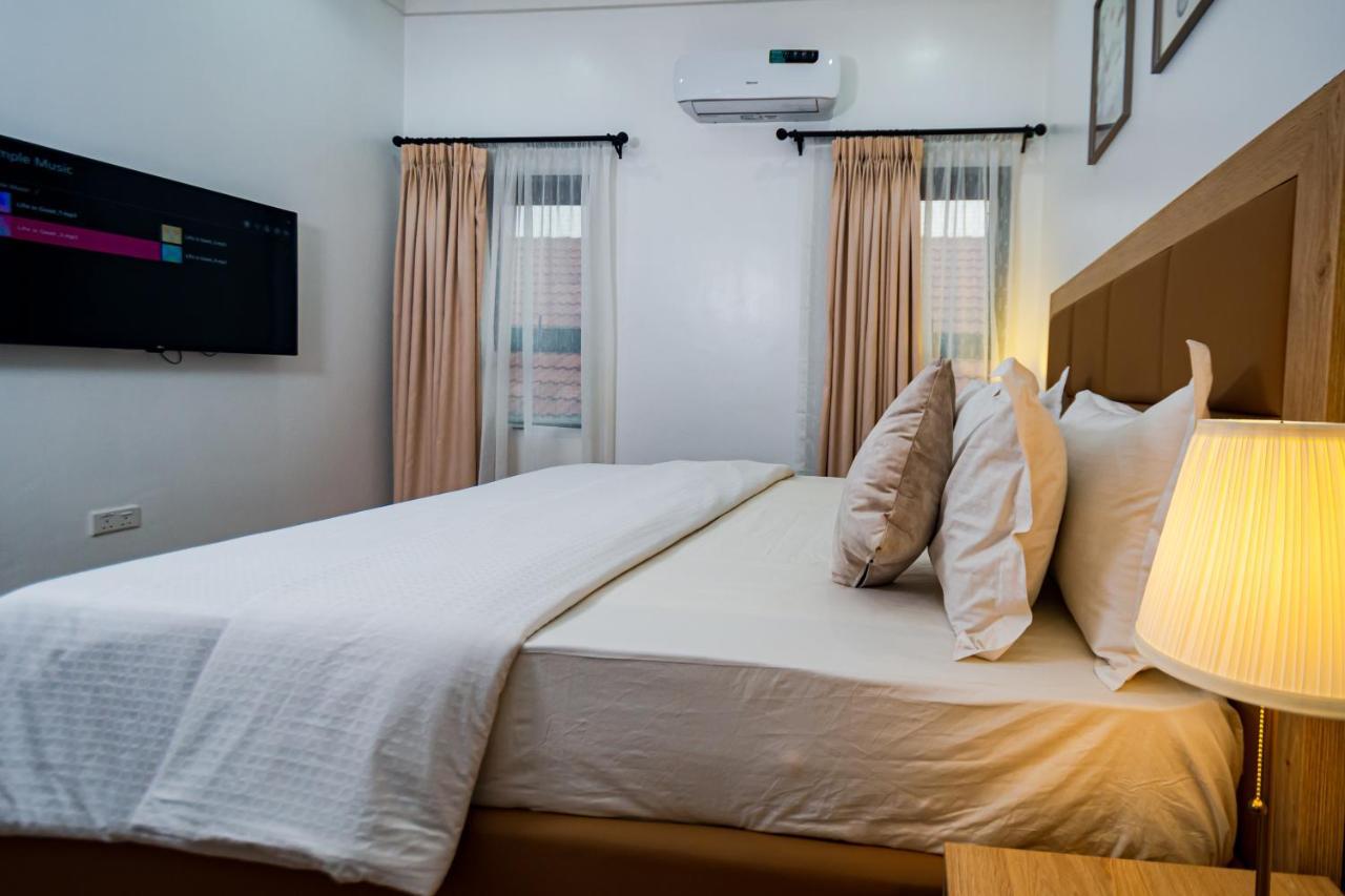 Quest Boutique Hotel Gwarinpa 外观 照片
