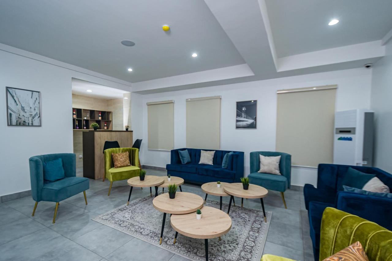 Quest Boutique Hotel Gwarinpa 外观 照片