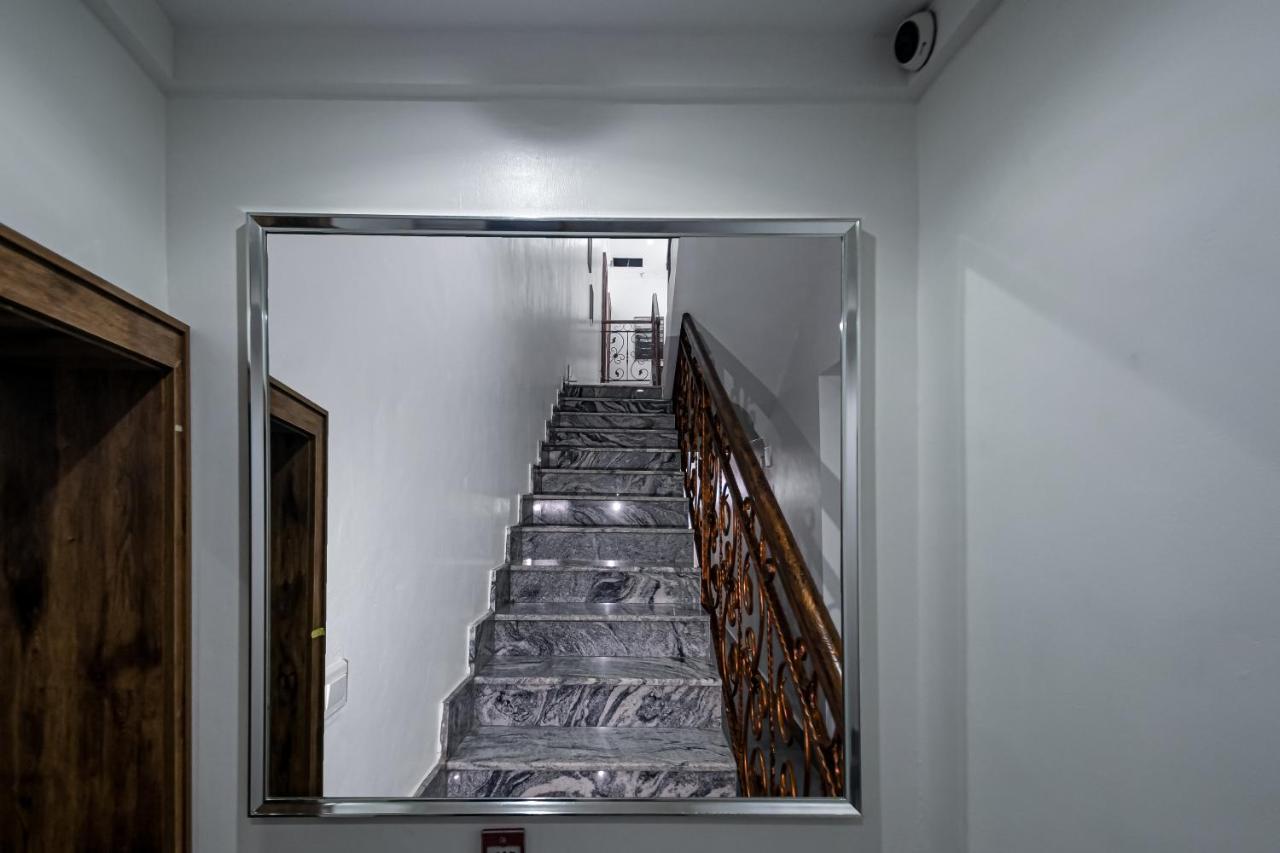 Quest Boutique Hotel Gwarinpa 外观 照片