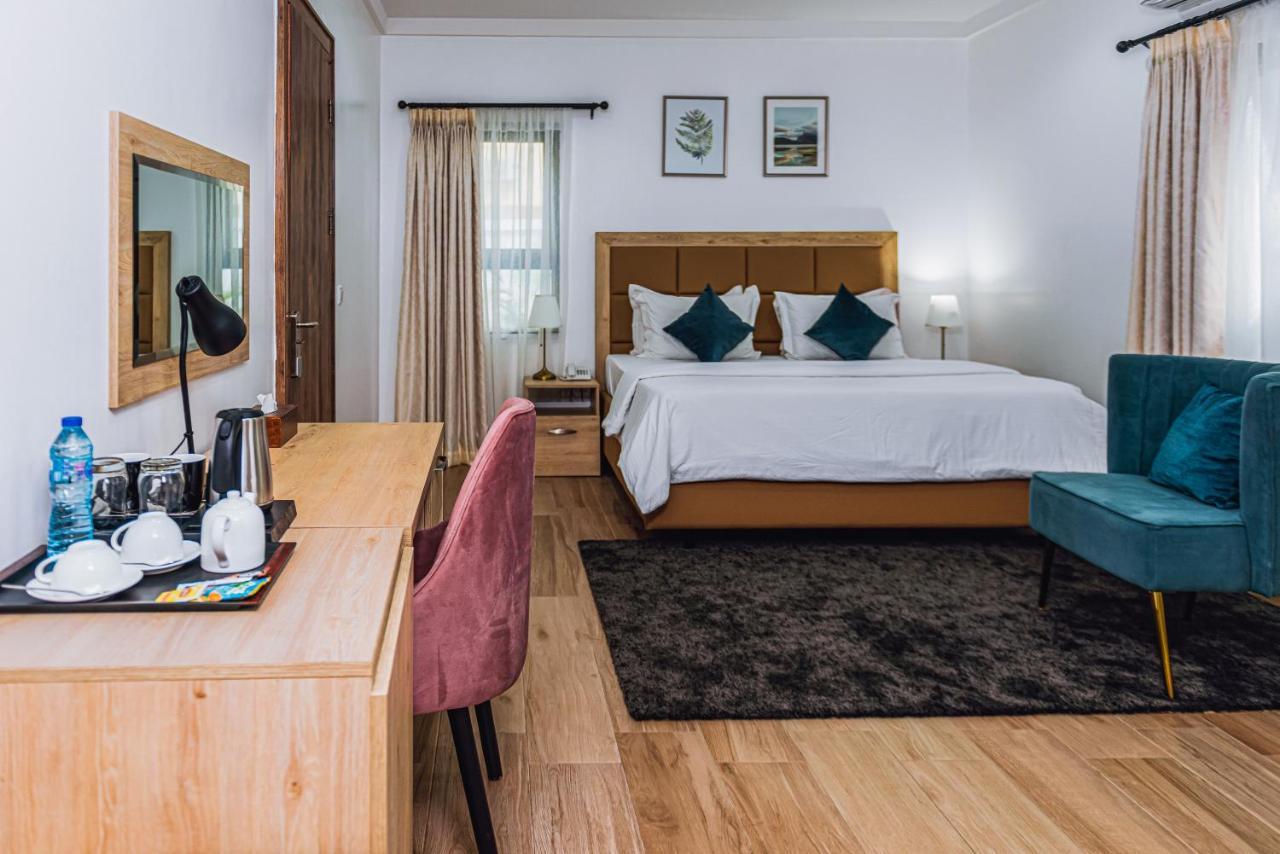 Quest Boutique Hotel Gwarinpa 外观 照片